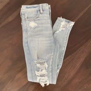 American Eagle NE(X)T LEVEL STRETCH Size 4 (Short)